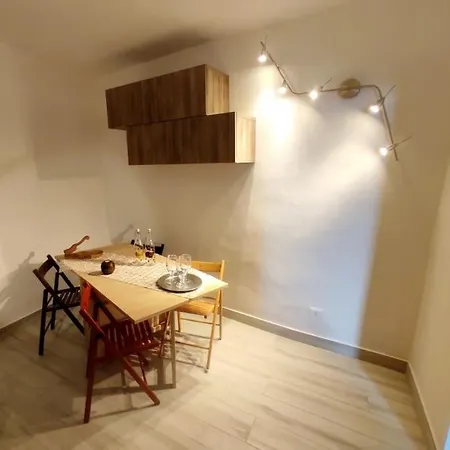 Antico Borgo Di شقة بيلانو